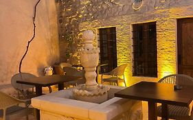 Diib House Hotel